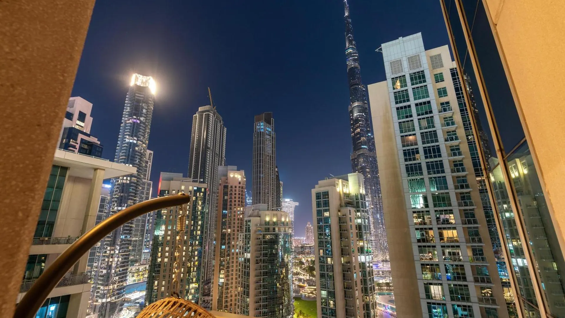 Ultimate Stay At Downtown Dubai With Stunning Burj Khalifa View