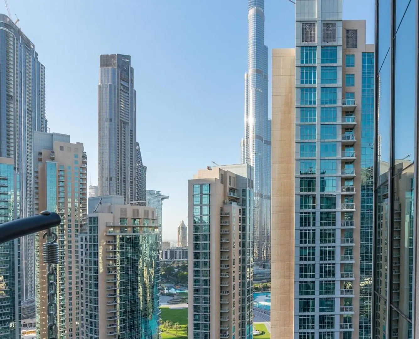 Ultimate Stay At Downtown Dubai With Stunning Burj Khalifa View