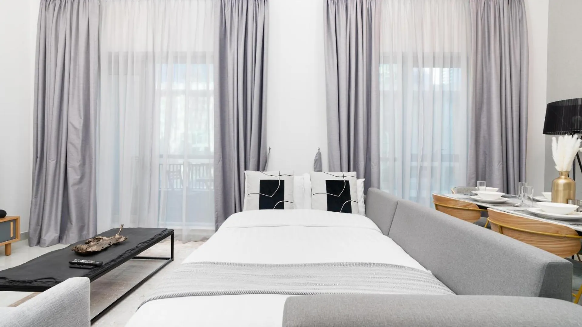 Ultimate Stay At Downtown Dubai With Stunning Burj Khalifa View
